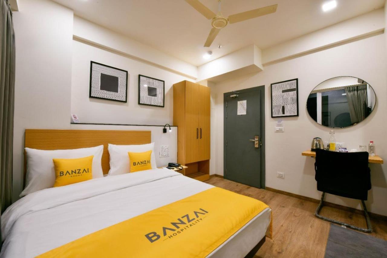 Banzai Rooms Nashik Exterior foto